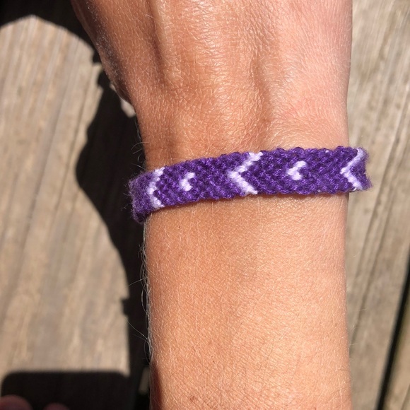 DIY Handmade Friendship Bracelets! - Picture 6 of 11